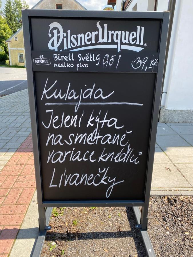 Hostinec U Pejska A Kocicky Mariánské Lázně Екстериор снимка